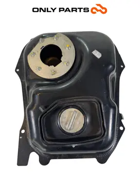 Serbatoio benzina Honda SH 300i 2008 Grigio usato — foto reale 3
