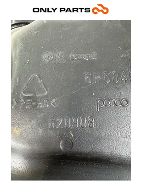 Serbatoio benzina Piaggio MP3 250cc 2009 Grigio usato — foto reale 11