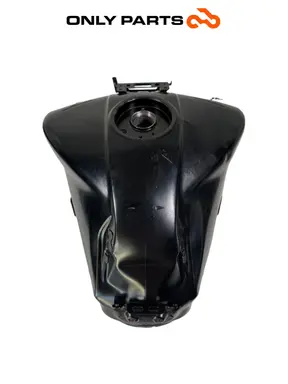 Serbatoio benzina Yamaha Tracer 900cc 2019 Nero usato — foto reale 11