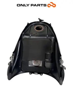 Serbatoio benzina Yamaha Tracer 900cc 2019 Nero usato — foto reale 6