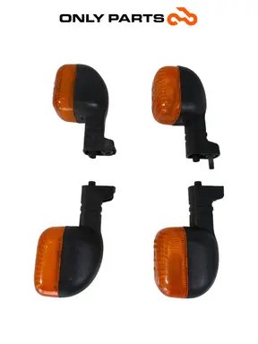 Set frecce BMW F 650 CS 2001 Grigio usato — foto reale 3