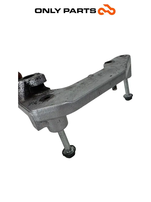 STAFFA SUPPORTO PINZA FRENO A MANO SUZUKI BURGMAN 650 CC 2010 / CALIPER BRACKET — 4