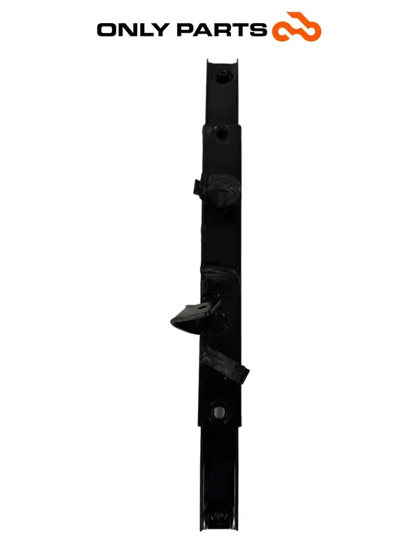 Staffa supporto Reggi Serbatoio Piaggio Mp3 Yourban 300cc anno 2013 — 3