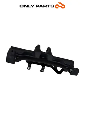 Staffa supporto filtro canister Yamaha Tracer 900cc 2019 Nero usato — foto reale 3
