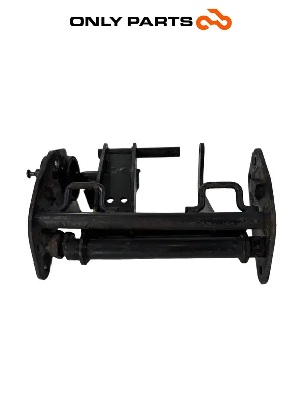 STAFFA BRACCIO SUPPORTO MOTORE PIAGGIO X9 EVOLUTION 250 2005 ENGINE BRACKET LINK — 2