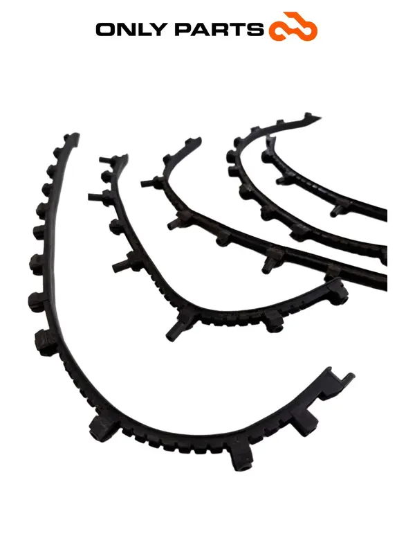 KIT STRISCE PEDANA PIAGGIO VESPA GT 200 2003 LISTELLI GOMMA 656648 NOTA 5 SU 6 — 5