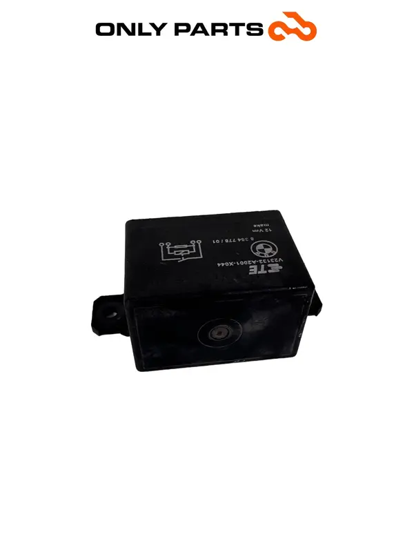 TELERUTTORE RELE AVVIAMENTO BMW C 400 X 2020 OEM 61368354778 K09 STARTER RELAY — 4