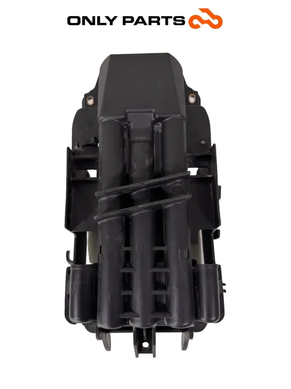 VANO SCATOLA SUPPORTO BATTERIA / PLASTICA ORIGINALE BMW C 400 X 2020 K09 — 4