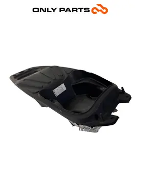 Vano portacasco sottosella in PP con isolante termico Kymco People GTi 300cc 2014 Bianco usato — foto reale 1